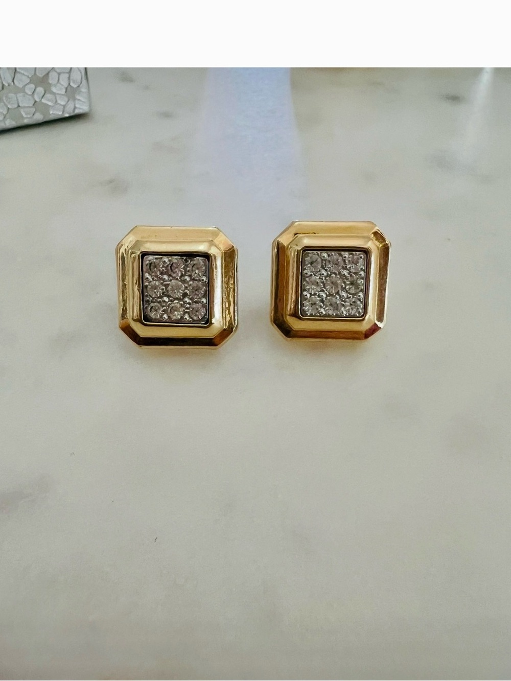 Vintage Avon Gold Tone Square Pave Rhinestone crystal Stud Earrings 1/2” 5g